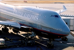 В ближайших окрестностях столицы США аварийно сел самолет United Airlines [01.06.2006 01:53]