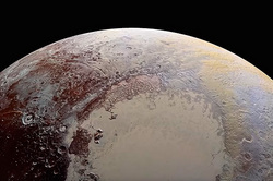 Ученые NASA обнаружили на Плутоне непонятные углубления (видео) [11.12.2015 14:18]