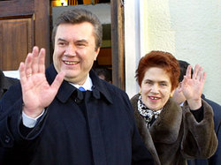 Янукович обойдется без первой леди (фото, видео) [12.02.2010 14:37]