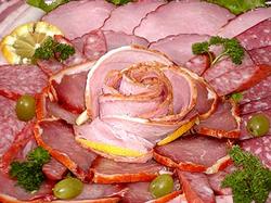 В Бельгии изготовлена самая длинная в мире свиная колбаса [12.12.2005 08:41]