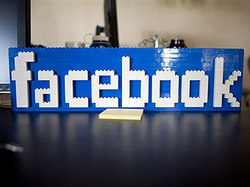 Фейсбук приобрел домен fb. Com [13.11.2010 13:10]