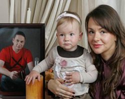 Мать Бачинского написала заявление в суд на вдову шоумена [14.01.2010 13:04]