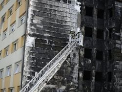 7 человек лишились жизни при пожаре в общежитии в Дижоне [14.11.2010 13:46]