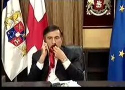 Саакашвили скушал собственный галстук (видео) [16.08.2008 15:47]
