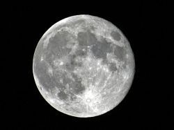 Ученые обнаружили на Луне иней [16.01.2012 14:21]