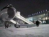 Работа Новосибирского аэропорта была остановлена из-за послания о бомбе [16.12.2005 09:29]