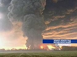 Около сгоревшего нефтехранилища под Лондоном разграблены дома местных жителей [16.12.2005 17:40]
