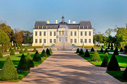 Дворец Chateau Louis XIV был продан за $300 млн [16.12.2015 13:53]