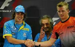 Чемпион мира по ` Формуле-1 ` Фернандо Алонсо подписал контракт с McLaren [19.12.2005 18:57]