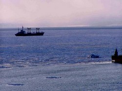В Охотском море застрял российский танкер [02.11.2010 09:00]