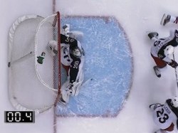 Игрок НХЛ забил победный гол за полсекунды до окончания турнира [02.02.2012 11:11]