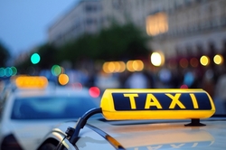 Таксисты СПб требуют закрыть Uber, GetTaxi и Яндекс. Такси [02.07.2015 15:21]