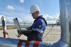 ` Газпром ` переходит на оплату в рублях [22.09.2015 13:21]