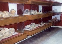 Музей мумий: восставшие из ада скрываются за стенами и оживают после полуночи (фото) [24.03.2007 15:43]