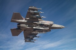 США готовятся послать F-35 к границам России [25.04.2017 14:36]