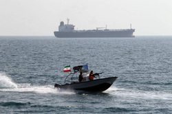 Иранские суда дразнят ВМС США [26.08.2016 09:57]
