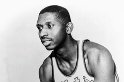 Умер 1-ый темнокожий баскетболист НБА [27.02.2015 15:50]