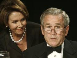 Буш устроил для корреспондентов ежегодный ` вечер смеха ` на политические темы [29.03.2007 11:56]