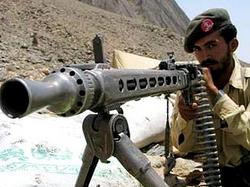 В битвах с боевиками ` Аль-Каиды ` в Пакистане лишились жизней более 50 человек [30.03.2007 20:35]