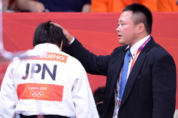 Тренер олимпийской сборной Японии избивал дзюдоисток деревянным мечом [30.01.2013 11:43]