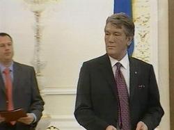 Ющенко принимает участие в съезде партии ` Наша Украина ` в Киеве [31.03.2007 13:42]