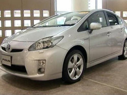 Toyota Prius лидирует по реализации на японских островах [05.11.2010 13:18]