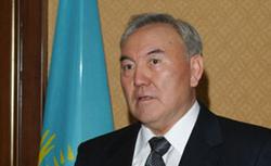 Назарбаев опроверг непроверенную информацию об объединении Казахстана с Россией [05.12.2005 10:57]