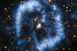 Телескоп Hubble запечатлел смерть Солнца [05.10.2015 16:31]