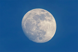 Ученые обнаружили воду на Луне [07.10.2015 15:34]