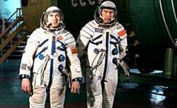 Космонавты РФ предполагают осуществить парашютный прыжок на Южный полюс [09.12.2005 20:19]