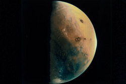 На Марсе найдены 150 млрд кубических метров льда [09.04.2015 13:20]