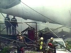 Спасатели извлекли из-под обломков А-310 в Иркутске 120 тел [09.07.2006 10:55]