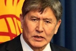Глава государства Киргизии приказал закрыть базу США [01.11.2011 16:41]