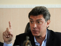 ` Молодая гвардия ` написала заявление в суд на Немцова [13.11.2010 09:18]