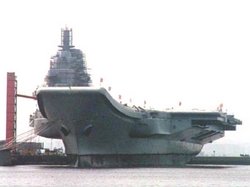 Китай построит авианосный флот [13.03.2006 15:38]