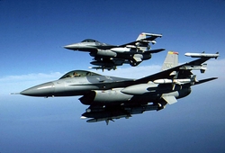 США отказали Тайваню в истребителях F-16 [16.08.2011 09:20]
