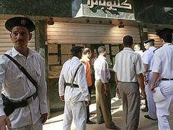 На юге Египта похитили группу туристов [22.09.2008 16:14]