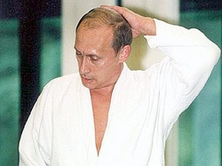 Визит Путина не смутил шаолиньских монахов [22.03.2006 15:58]