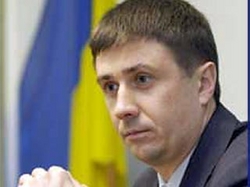 Правительство Украины обязало проверять знание чиновниками государственного языка [26.07.2006 20:24]